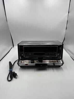 Vintage 1970's General Electric GE Deluxe Toast-R-Oven - Tested Oven Turns On ✅